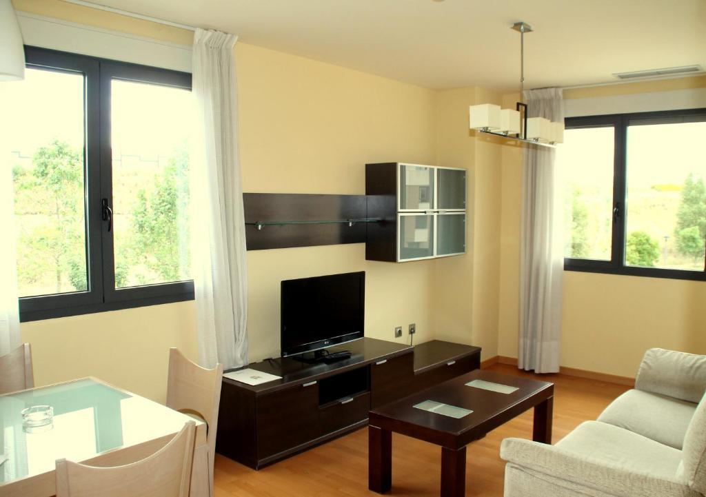 Apartahotel Ribera Arroyo de la Encomienda Kültér fotó